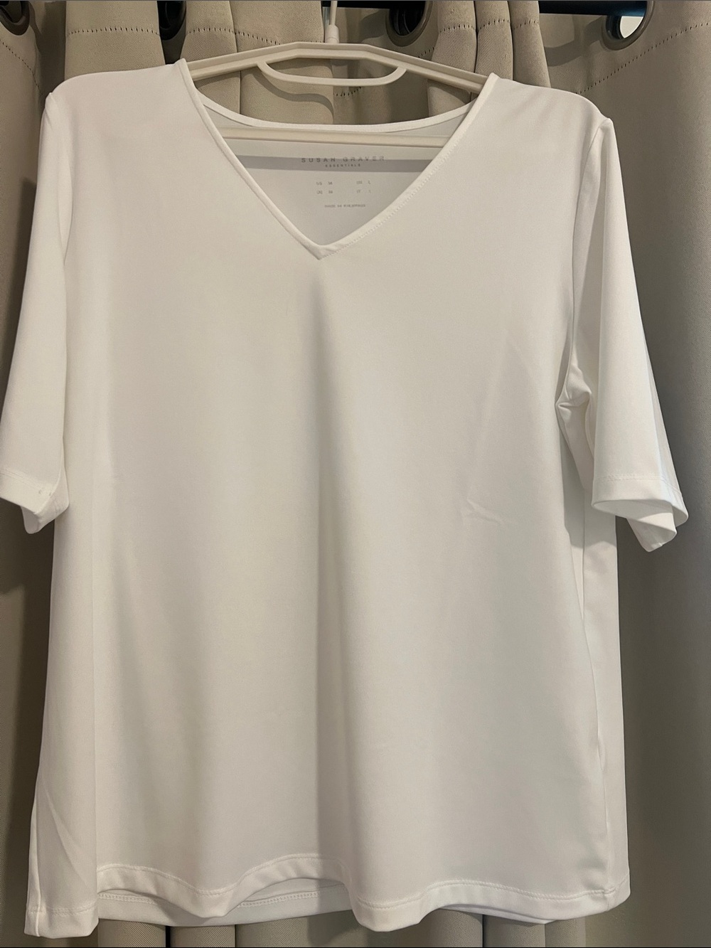 Susan Graver Essentials  white, cool knit, elbow-length sleeve top-never worn